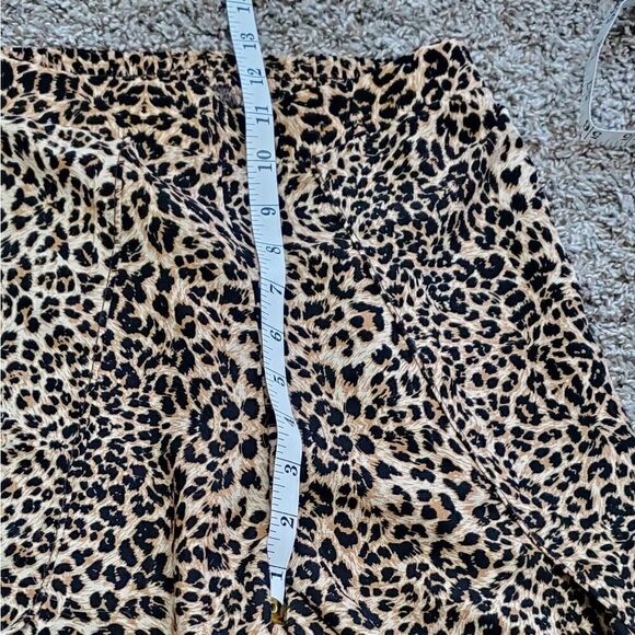 NWT Evereve Peyton Jensen Whitney Leopard Split Side Pants - Picture 8 of 8
